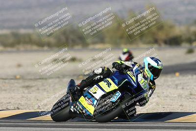 media/Dec-06-2025-CVMA (Sat) [[4a896cc04c]]/Race 4-Formula Middleweight/